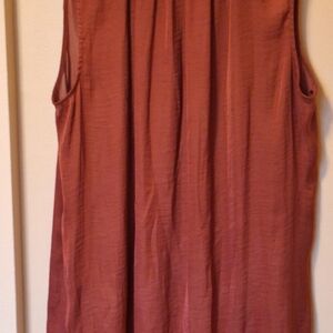 Simply Vera Vera Wang Sleeveless Rust Blouse